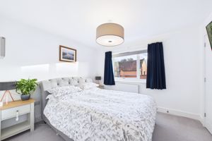Main bedroom- click for photo gallery